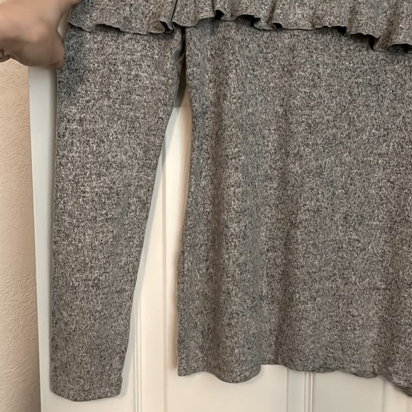 NWT JUNIORS LONG SLEEVE BLOUSE : SIZE LARGE - Picture 3 of 5